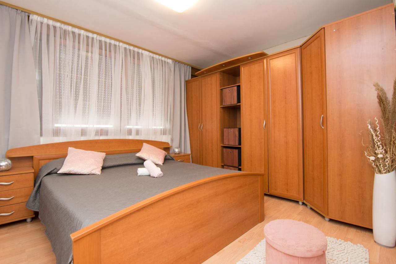 Naomi Apartment Zadar Exterior foto